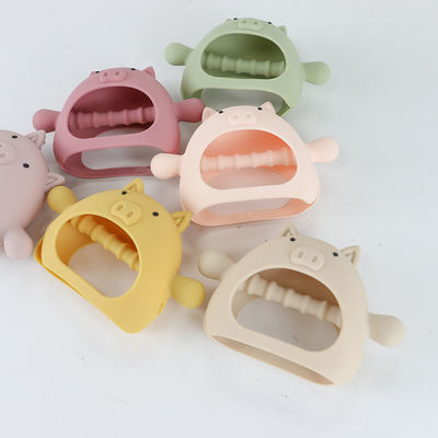 Vário silicone feito sob encomenda Teether do aperto do punho da forma do porco das formas para o bebê com vários projetos