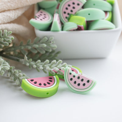 qualidade  Red Watermelon Shaped Silicone Beads Soft For Baby Teething fábrica