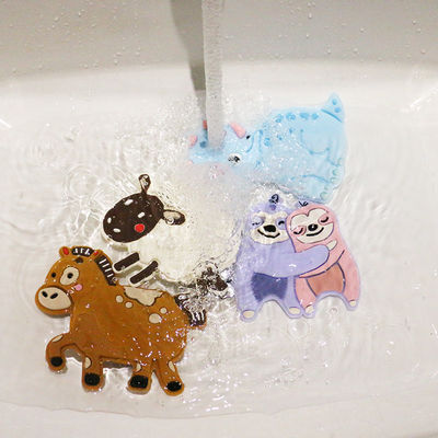 Bebê colorido silicone personalizado Teether com cavalo Dino Shape dos carneiros