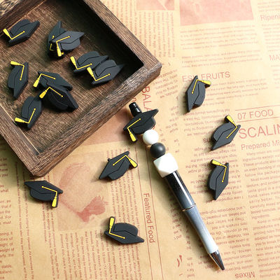 Grânulos focais personalizados do silicone para o grampo DIY do bracelete da graduação das penas