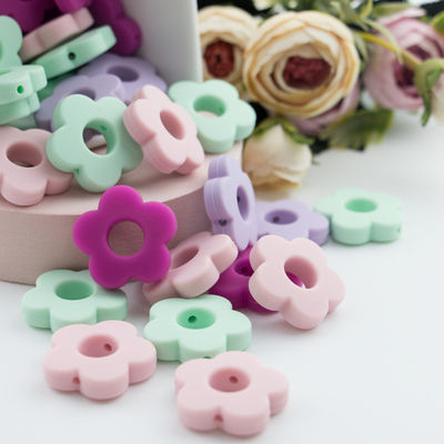 Silicone dos furos da flor que sai os dentes o grânulo 4.5cm para a colar da mastigação do grampo da chupeta de DIY