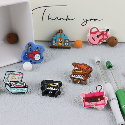 O silicone amigável de Eco personalizou sair os dentes grânulos para o bracelete de Keychains