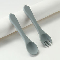 Forquilhas e colheres do silicone do ODM do OEM sustentáveis para a alimentação do bebê