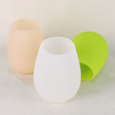O copo BPA da água do silicone da cor de Panton não livra nenhum punho nenhuma tampa para a cerveja do vinho