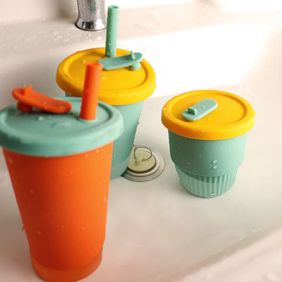 Copo portátil das crianças do silicone da prova quente para o suco 300ml 350ml do leite do chá