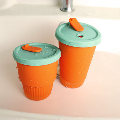Copo portátil das crianças do silicone da prova quente para o suco 300ml 350ml do leite do chá