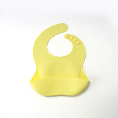 Babador personalizado macio confortável do silicone impermeável para comer bebendo do bebê