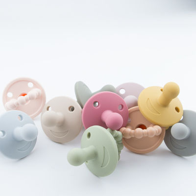 Suporte do malote de Cat Kitty Shape Silicone Pacifier Case para a criança do bebê que sai os dentes chupetas