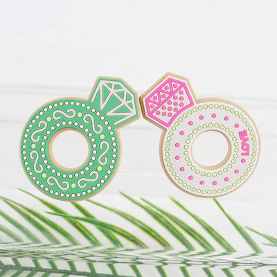 Desenhos animados Diamond Silicone Baby Teether, anéis saindo os dentes do silicone não tóxico