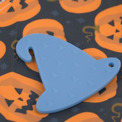 Bebê Teether do silicone do chapéu das bruxas de Dia das Bruxas colorido para acalmar a dor sair os dentes