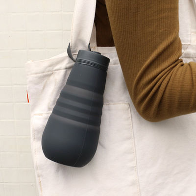 Garrafa exterior da bebida do silicone, garrafa de água dobrável para acampar