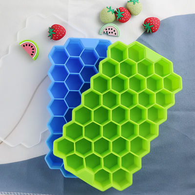 OEM de borracha macio livre de Tray With Lid Honeycomb Shape do cubo de gelo do PVC
