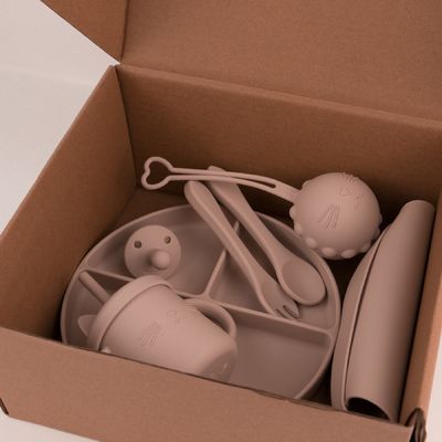 Pacote de caixa personalizada para crianças bebê de silicone Servidores de mesa Conjunto Com Copa Prato Bowl colher de bife