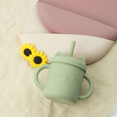 Babador de alimentação BPA do bebê do silicone da criança delicado livre com coletor do alimento