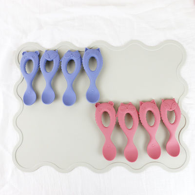 O silicone feito sob encomenda das crianças da cor de Pantone coloca a esteira para a criança que janta a alimentação
