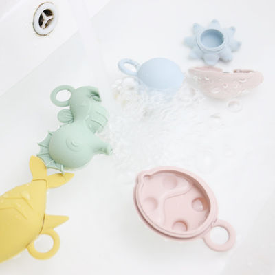 Crianças NOVAS das crianças da chegada que flutuam o produto comestível livre do bpa dos brinquedos do silicone do banho que sai os dentes brinquedos da água do silicone
