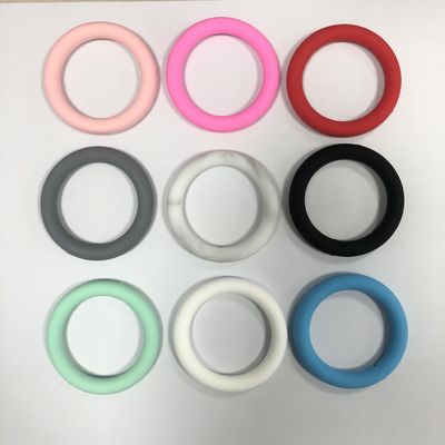 Grânulos focais do anel-O do silicone por atacado de PISSEN para keychains de DIY