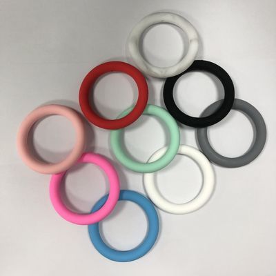 Grânulos focais do anel-O do silicone por atacado de PISSEN para keychains de DIY