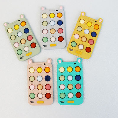 Forma livre Teethers do telefone celular do bebê do silicone de BPA para teeths do bebê do conforto e do relevo dolorosos
