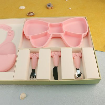 A multi criança segura colorida da micro-ondas do silicone chapeia com o grupo de alimentação da menina do nó da curva