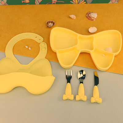 Utensílios de mesa atuais do silicone da caixa de presente ajustados para o produto comestível durável Eco-amigável das meninas das crianças