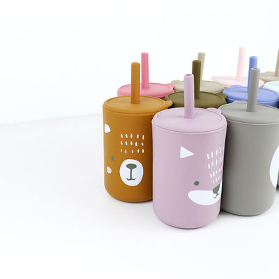 Flexível livre de BPA Silicone durável Bebê bebês xícara com palha e tampa para uma experiência de alimentação confortável