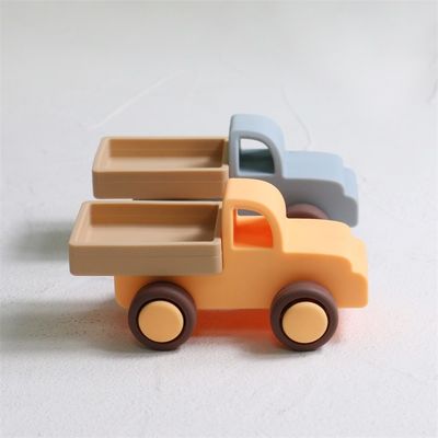 Brinquedos de carro de silicone para bebés em execução Carros de veículos de silicone crianças brincando