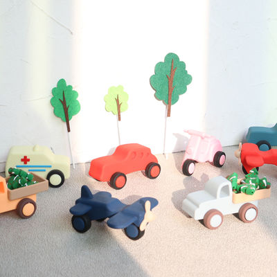 Novos veículos de silicone seguros para bebés Carros de ambulância bonitos brinquedos de brinquedo
