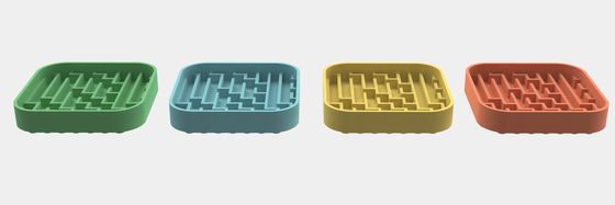 Portagem por atacado de alimentos de qualidade de silicone de bolinha de cão de estimação Slow Feeder Bowl tema de Natal Pet Food Bowl Pet Lick Mat