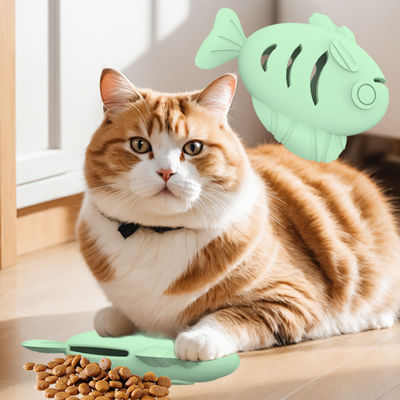 Gráfico de produtos alimentares de qualidade BPA grátis de silicone para cães de estimação de treinamento de peixe brinquedos de forma de lanche vazamento lento de silicone alimentador de peixe brinquedos