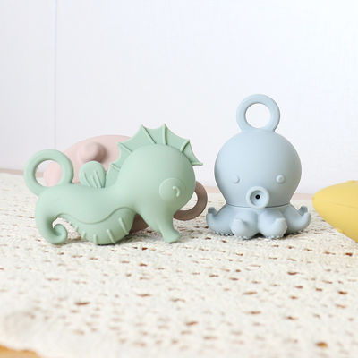 Custom Popular Silicone Animal Oceano Polvo Peixe Tartaruga Cavalo de Mar Crianças Bebê Banho Brinquedos Conjunto de Presente Spray de Água Squishy